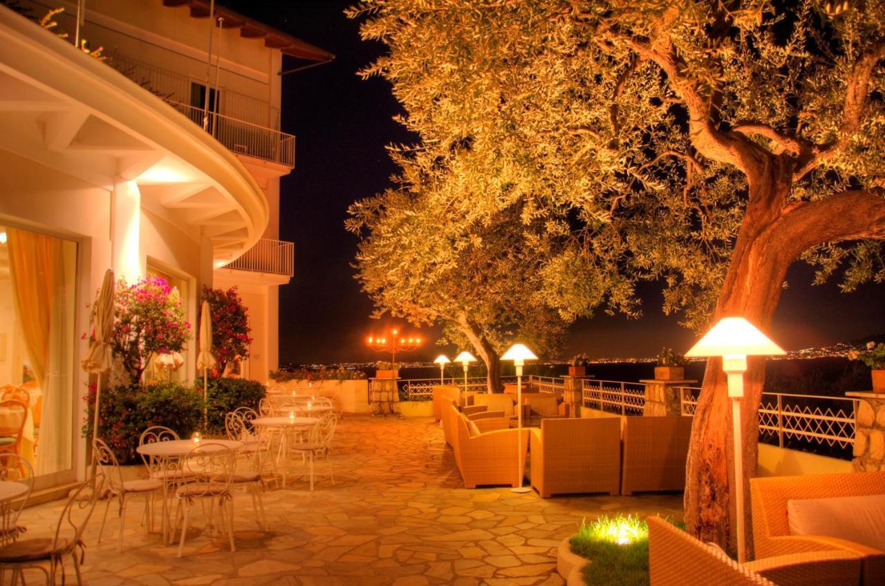 Grand Hotel Aminta Sorrento Exterior photo